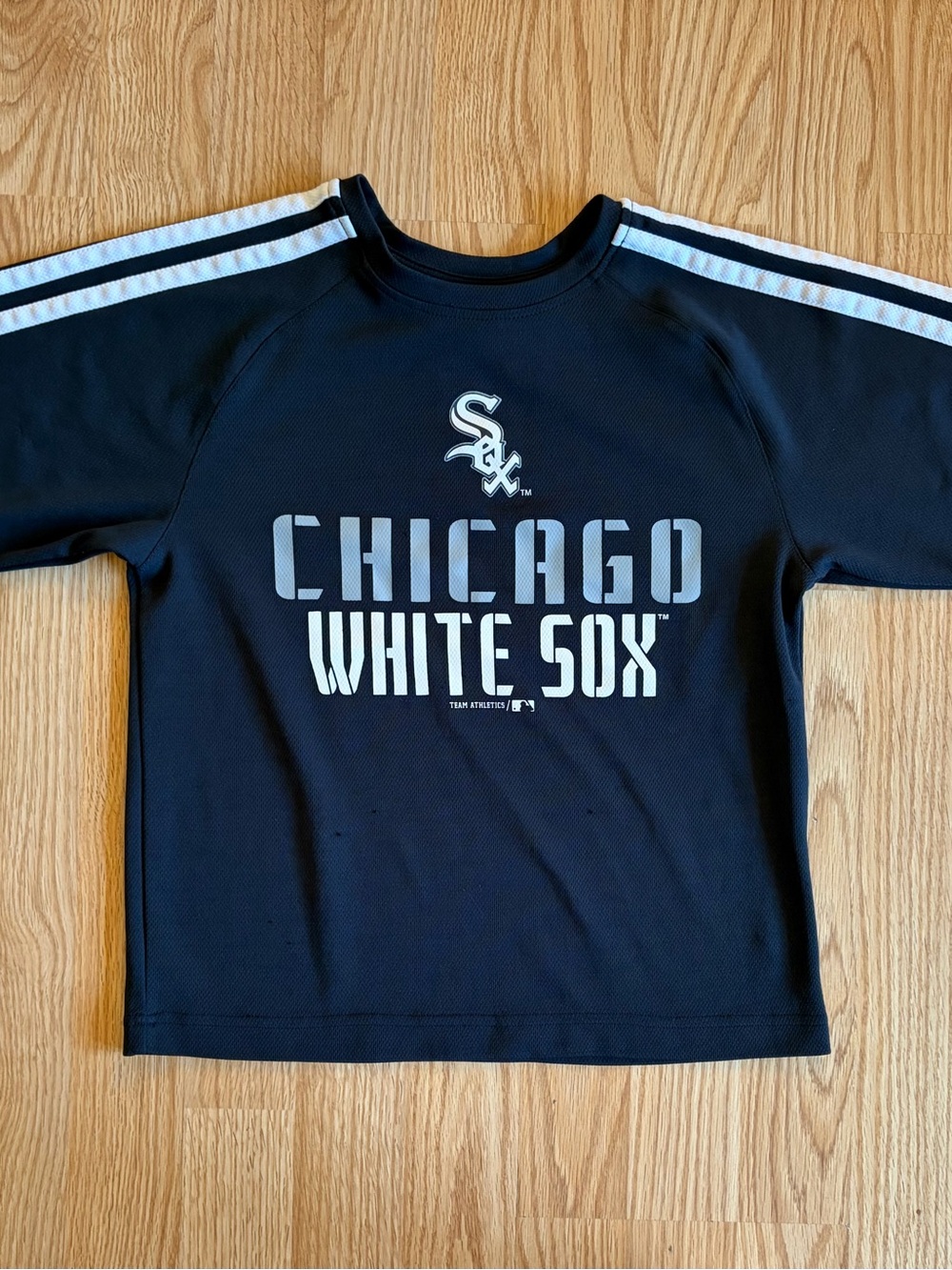 Chicago White Sox Kids Black Graphic Tee